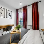 Warsaw Grzybowska Apartment With Parking - By Rentujemy
