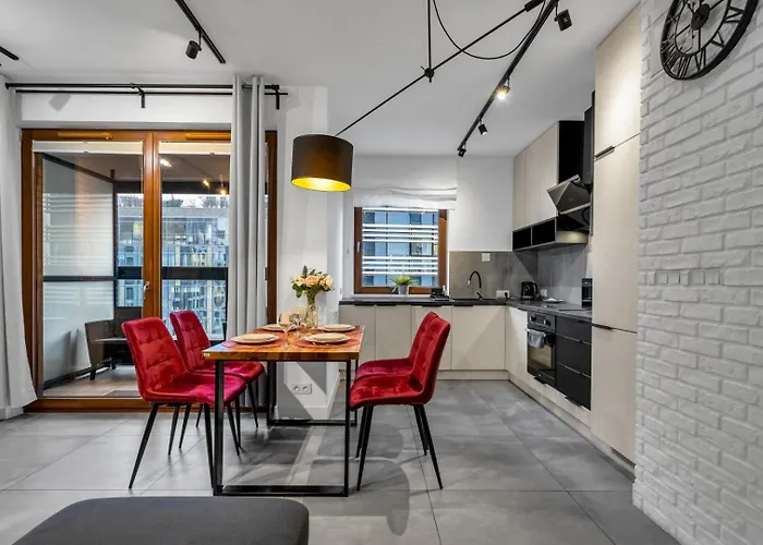 Warsaw Grzybowska Apartment With Parking - By Rentujemy
